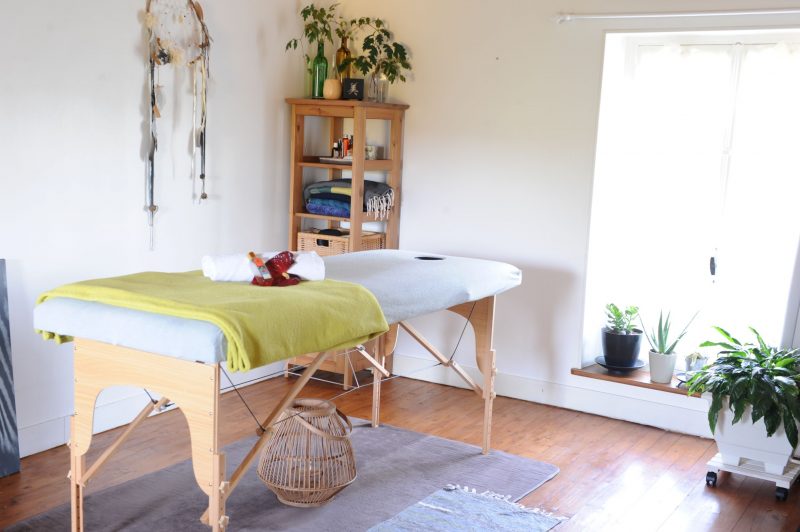 Offrez-vous une pause avec les massages bien-être et les soins énergétiques